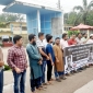 সাংবাদিক তুহিন হত্যার প্রতিবাদে ঈশ্বরগঞ্জে মানববন্ধন
