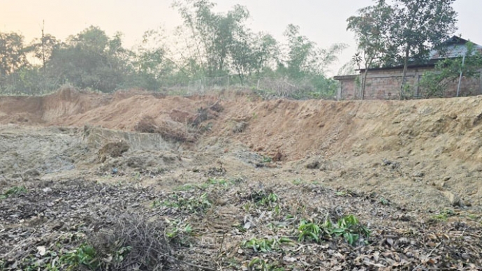 নবীগঞ্জে পাহাড় কাটার দায়ে ৫০ হাজার টাকা অর্থদণ্ড